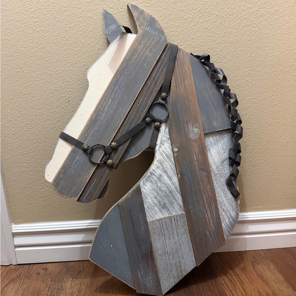 Rustic Wooden Horse Head Wall Art